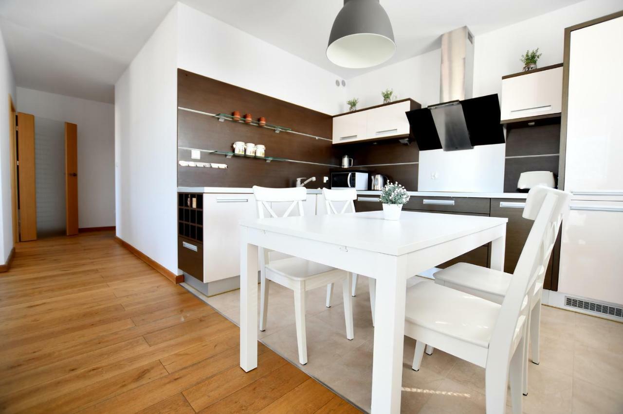 Apartamenty Navigator-Portowa 28 コウォブジェク エクステリア 写真